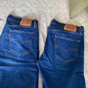 Mens Levi’s gently used 1 for $25 or take both for $40 size 34x32
